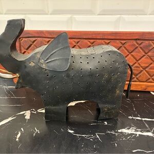 Metal Elephant Tealight Candle Holder – Decorative Lantern